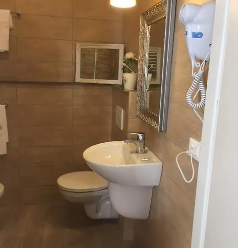 Nonna's Guest house *